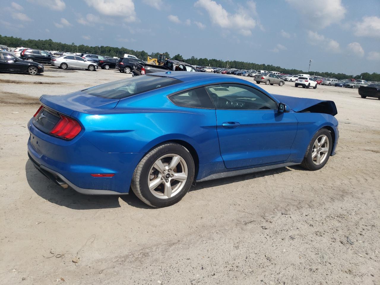 Photo 2 VIN: 1FA6P8TH7K5141147 - FORD MUSTANG 