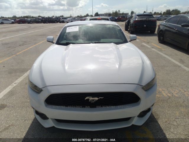 Photo 5 VIN: 1FA6P8TH8G5210435 - FORD MUSTANG 