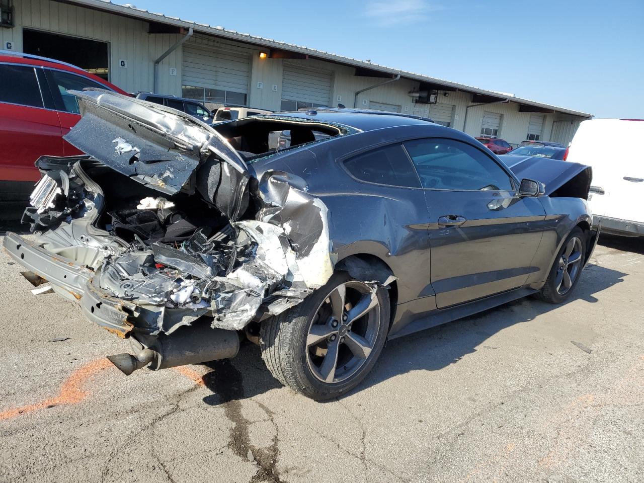 Photo 2 VIN: 1FA6P8TH8G5245542 - FORD MUSTANG 