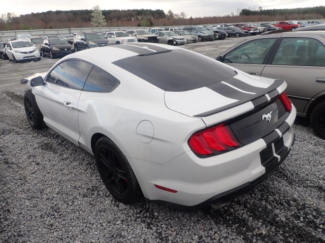 Photo 2 VIN: 1FA6P8TH8J5156500 - FORD MUSTANG 