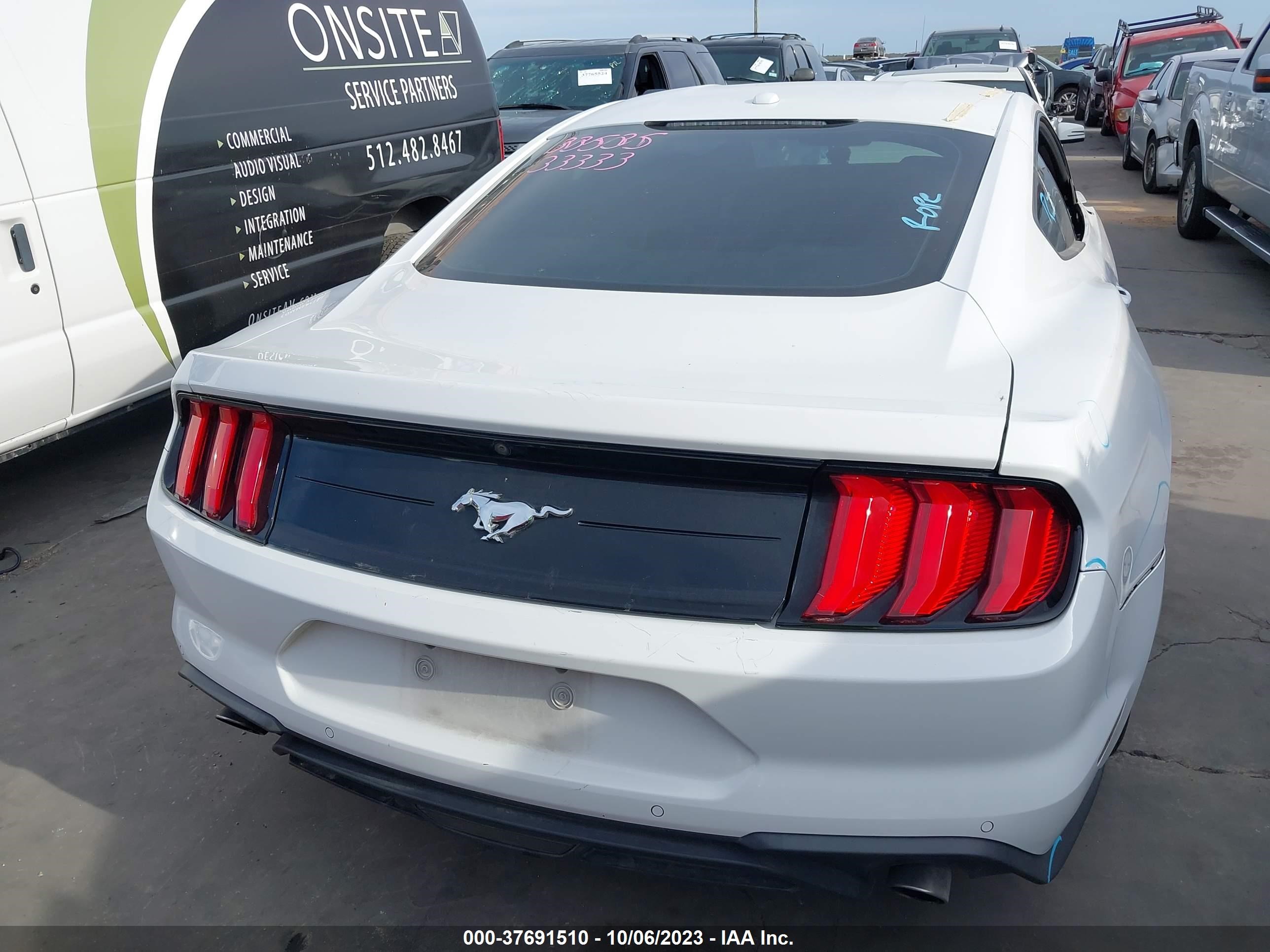 Photo 15 VIN: 1FA6P8TH8K5122087 - FORD MUSTANG 