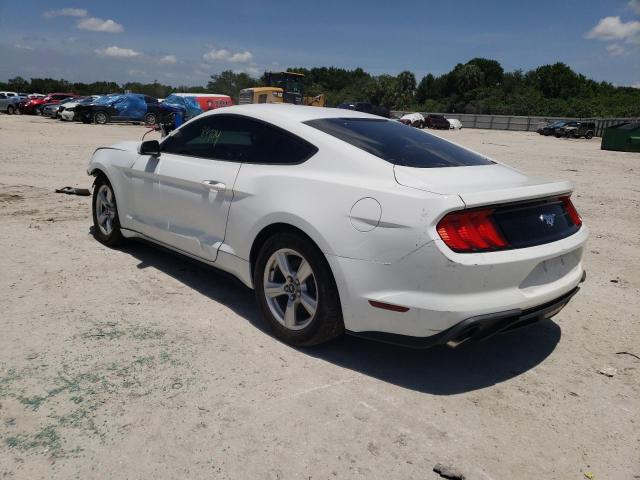 Photo 2 VIN: 1FA6P8TH9J5121075 - FORD MUSTANG 