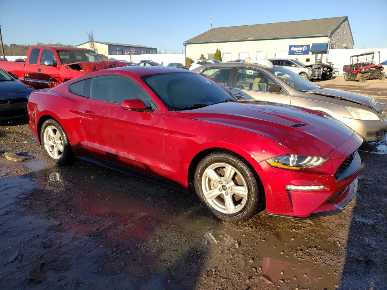 Photo 3 VIN: 1FA6P8TH9J5126390 - FORD MUSTANG 