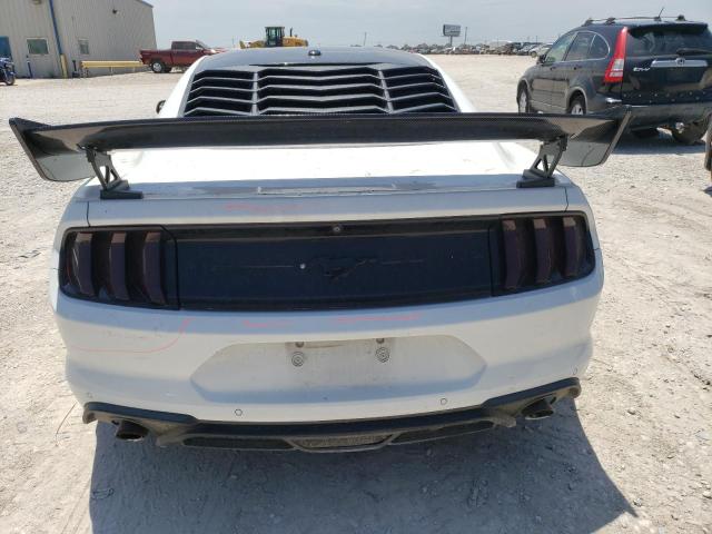 Photo 5 VIN: 1FA6P8TH9J5163312 - FORD MUSTANG 