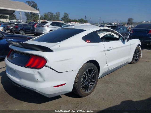 Photo 3 VIN: 1FA6P8TH9J5176710 - FORD MUSTANG 