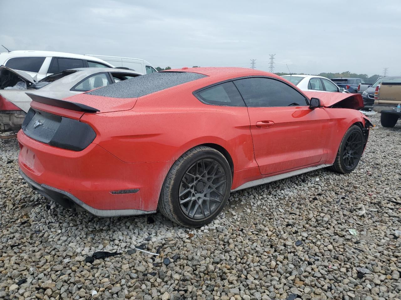 Photo 2 VIN: 1FA6P8TH9K5177714 - FORD MUSTANG 