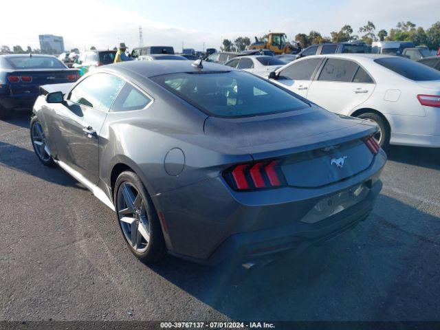 Photo 2 VIN: 1FA6P8TH9R5122092 - FORD MUSTANG 