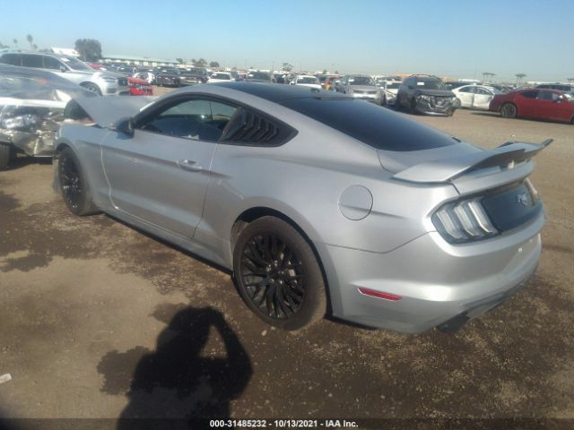 Photo 2 VIN: 1FA6P8THXJ5125054 - FORD MUSTANG 