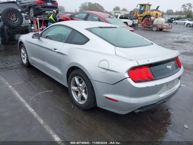 Photo 2 VIN: 1FA6P8THXJ5137334 - FORD MUSTANG 