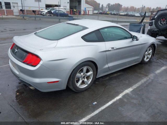 Photo 3 VIN: 1FA6P8THXJ5137334 - FORD MUSTANG 