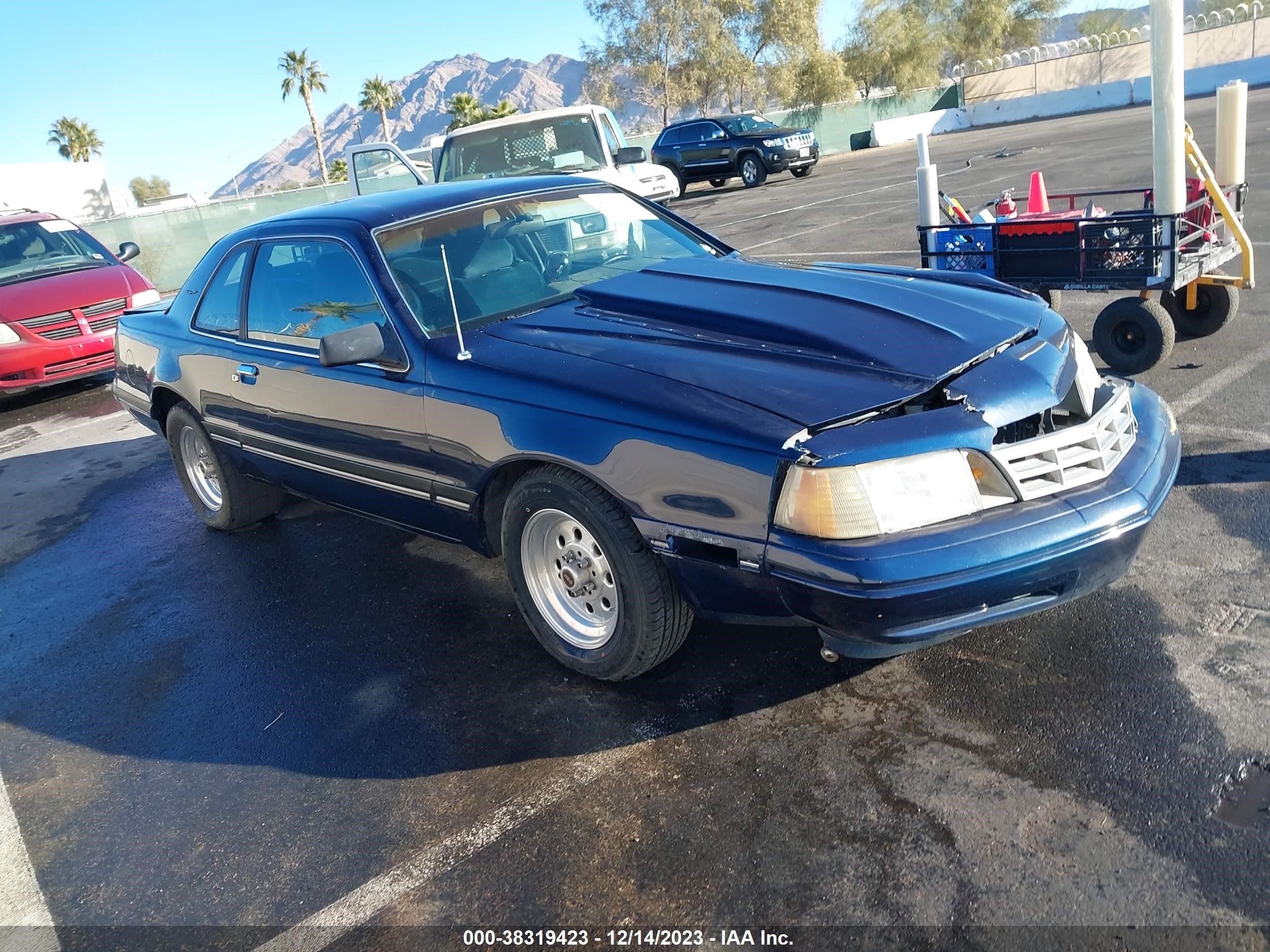 Photo 0 VIN: 1FABP62F3JH223960 - FORD THUNDERBIRD 