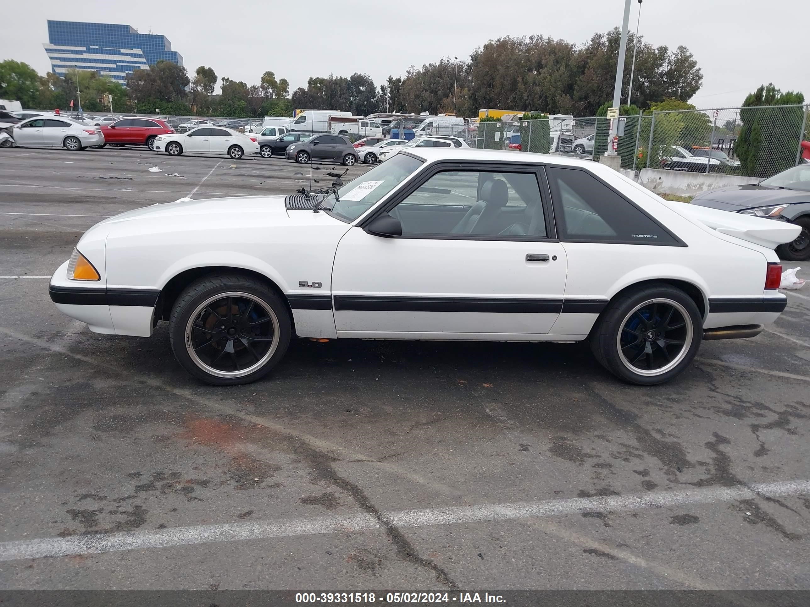 Photo 12 VIN: 1FACP41EXMF183197 - FORD MUSTANG 