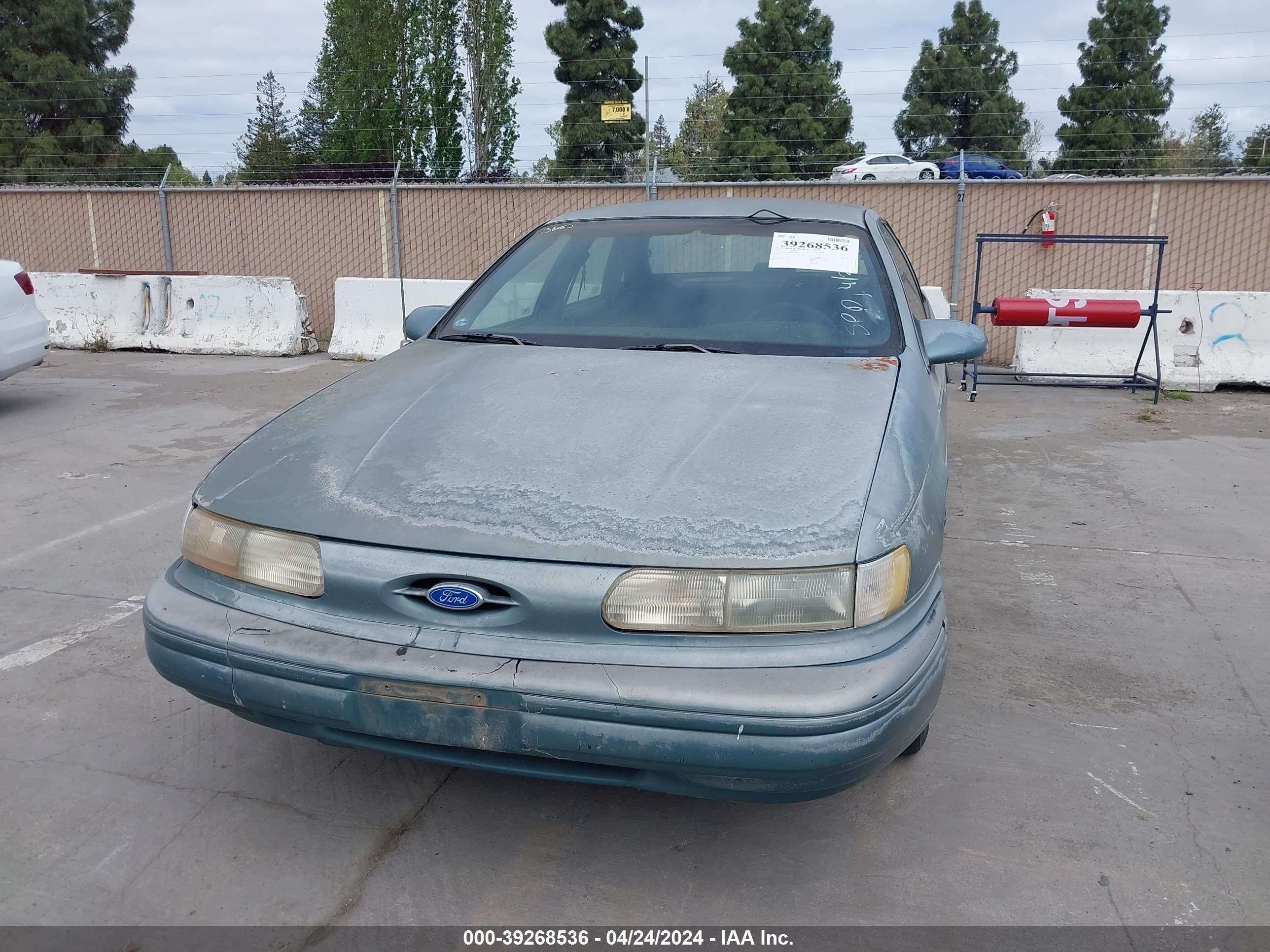 Photo 5 VIN: 1FACP53U9PG207059 - FORD TAURUS 