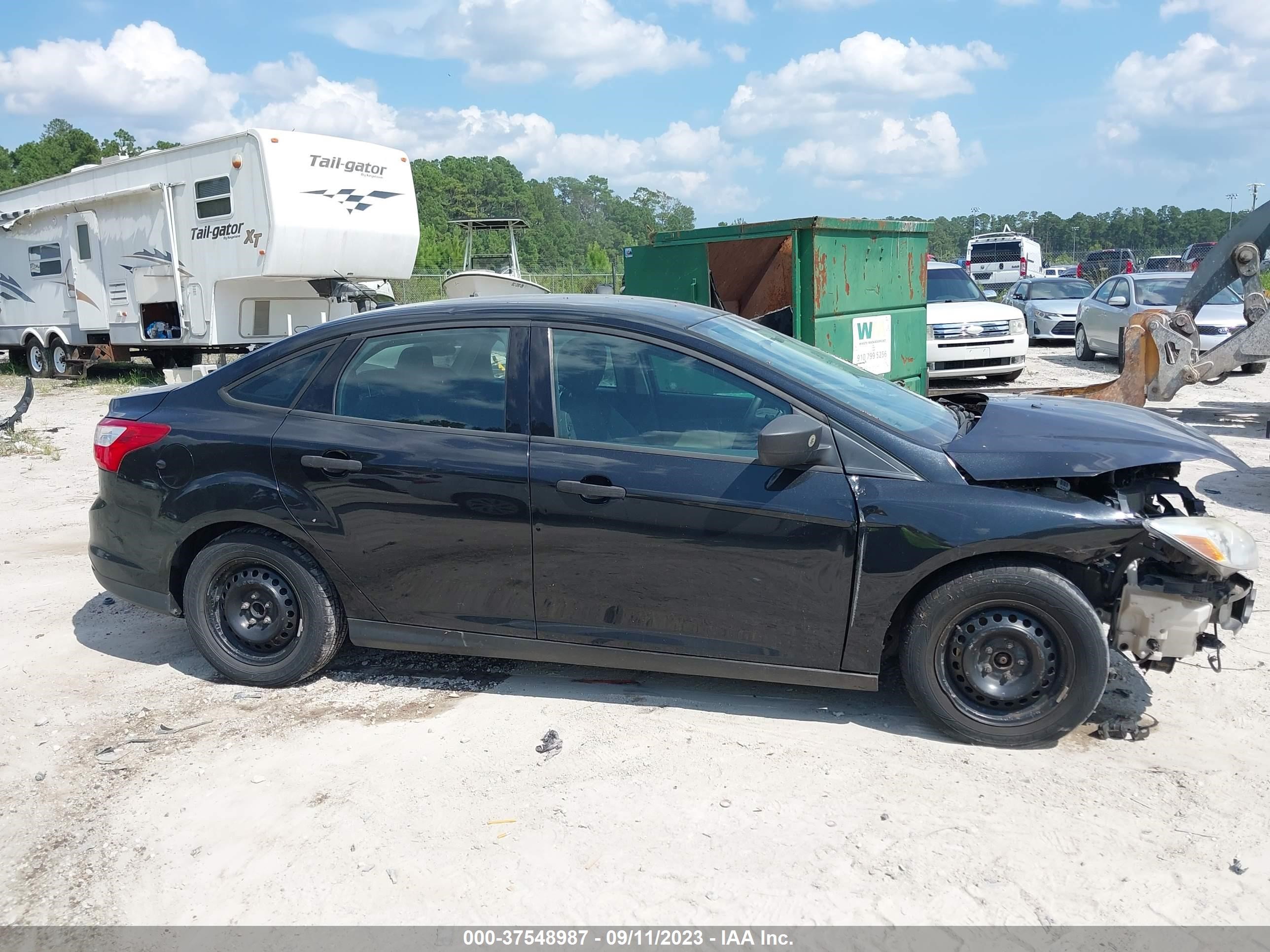 Photo 12 VIN: 1FADP3E20DL160477 - FORD FOCUS 