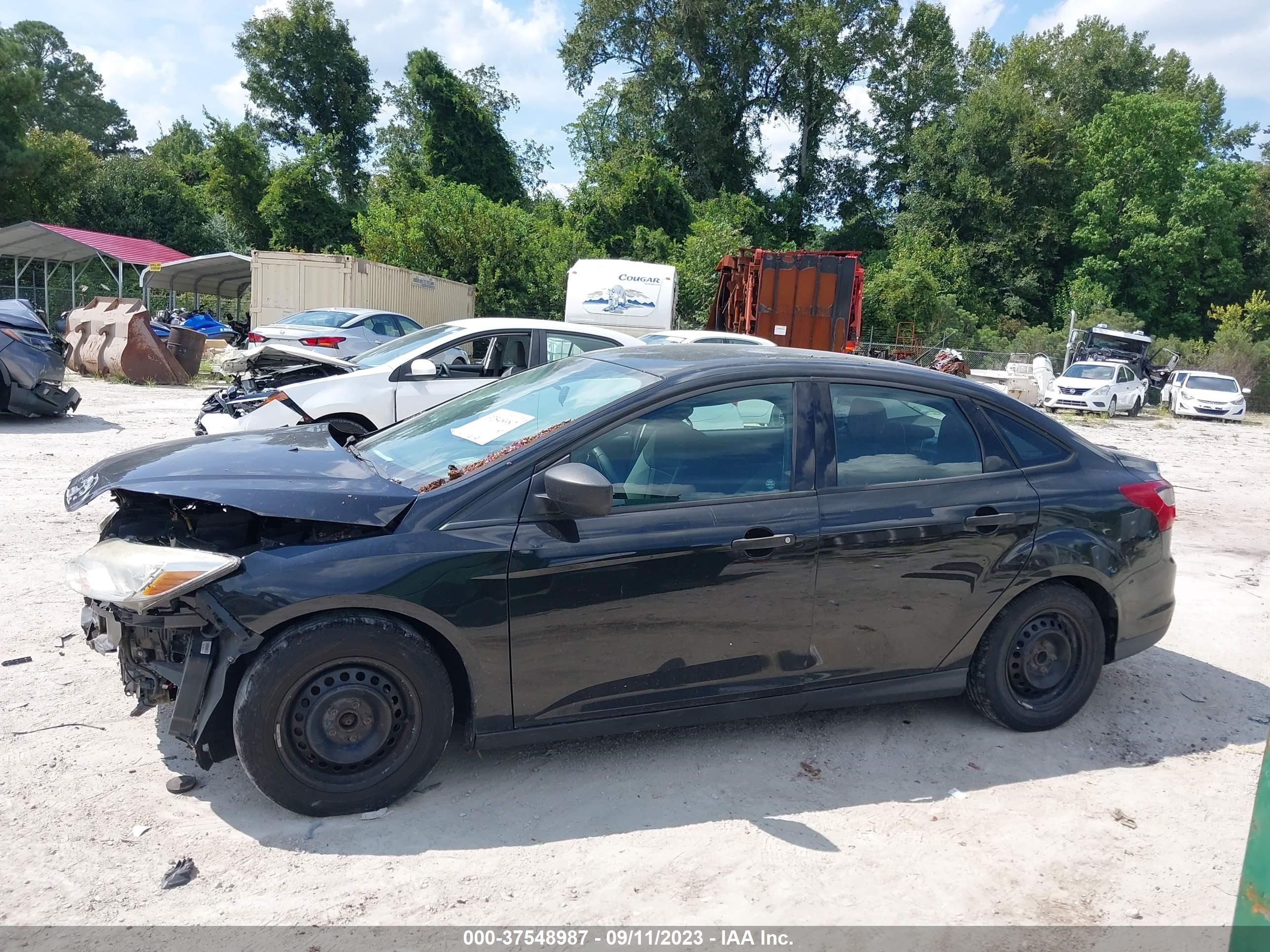 Photo 13 VIN: 1FADP3E20DL160477 - FORD FOCUS 