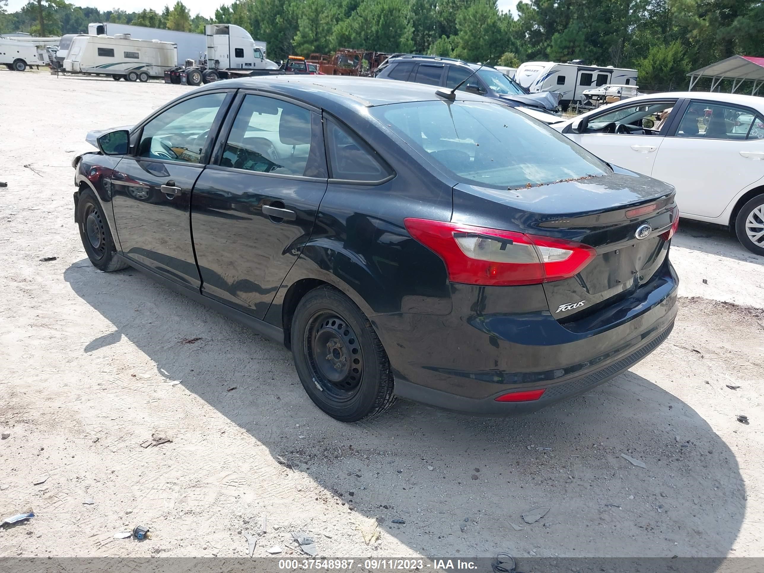 Photo 2 VIN: 1FADP3E20DL160477 - FORD FOCUS 