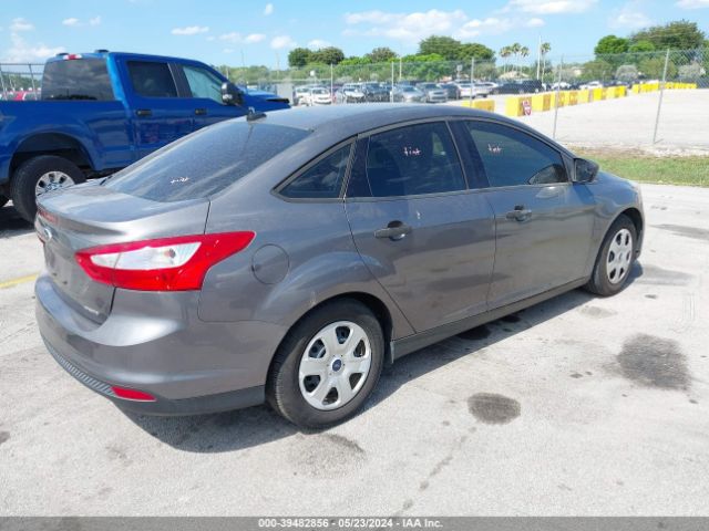 Photo 3 VIN: 1FADP3E20DL180941 - FORD FOCUS 