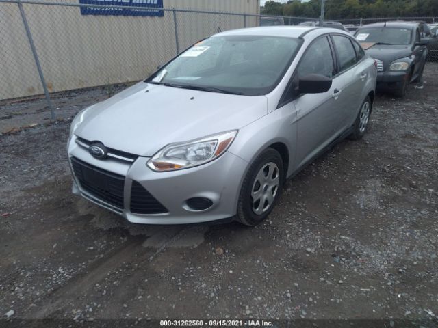 Photo 1 VIN: 1FADP3E20DL382839 - FORD FOCUS 