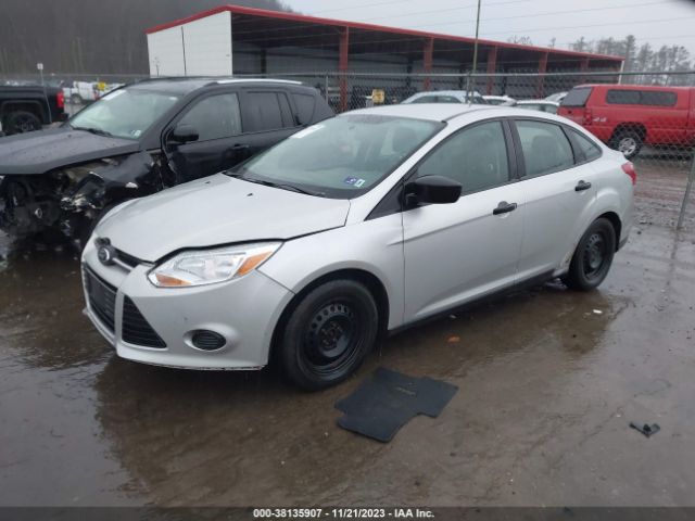 Photo 1 VIN: 1FADP3E20EL225829 - FORD FOCUS 