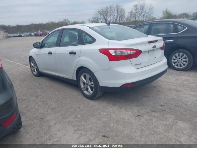 Photo 2 VIN: 1FADP3E20EL306779 - FORD FOCUS 