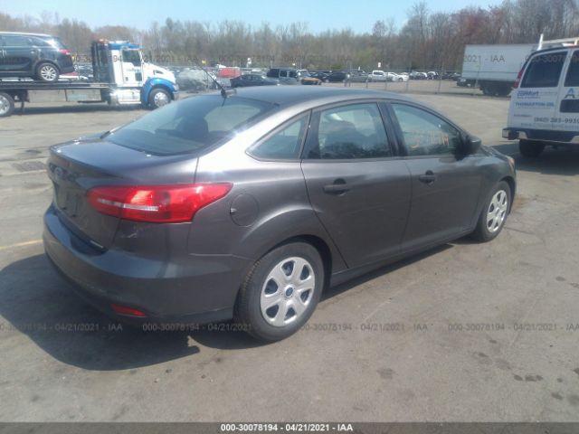 Photo 3 VIN: 1FADP3E20GL257098 - FORD FOCUS 