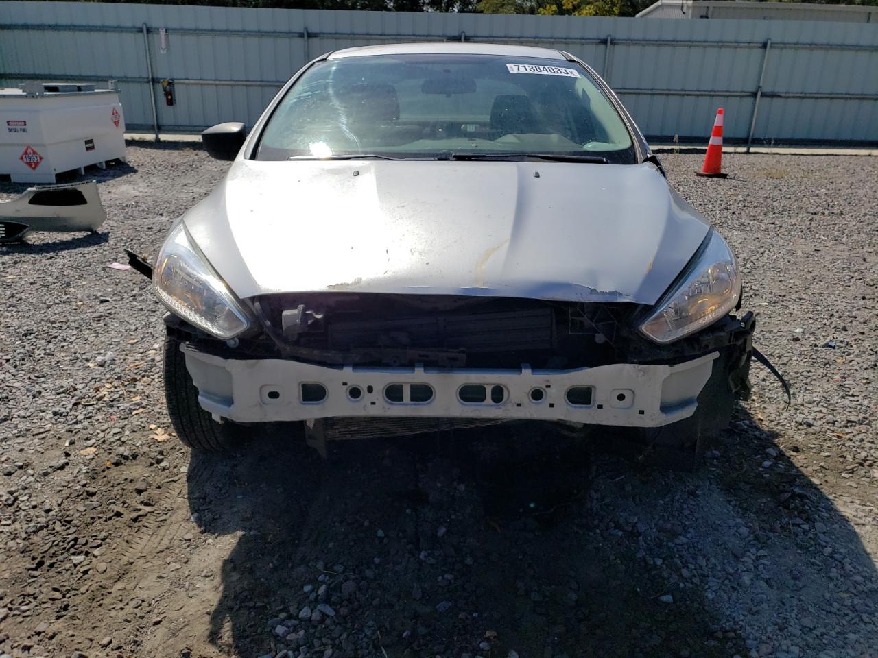 Photo 4 VIN: 1FADP3E20HL243820 - FORD FOCUS 