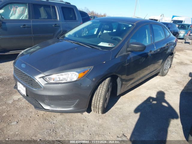 Photo 1 VIN: 1FADP3E20HL327636 - FORD FOCUS 