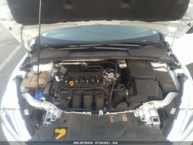 Photo 9 VIN: 1FADP3E20JL287239 - FORD FOCUS 