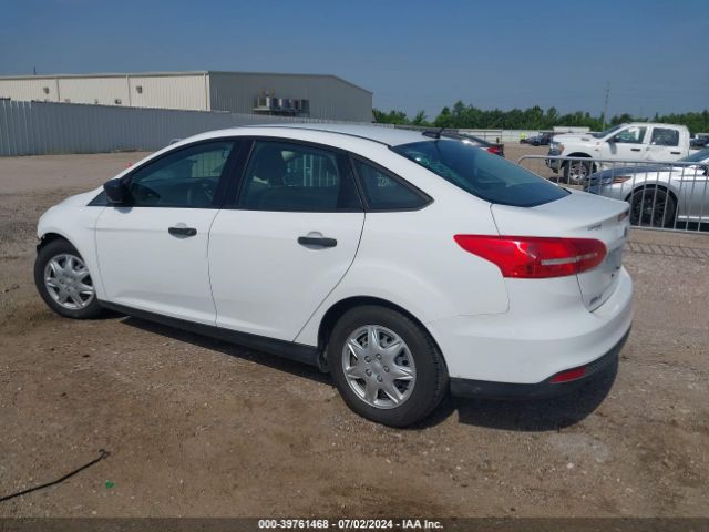 Photo 2 VIN: 1FADP3E20JL292778 - FORD FOCUS 