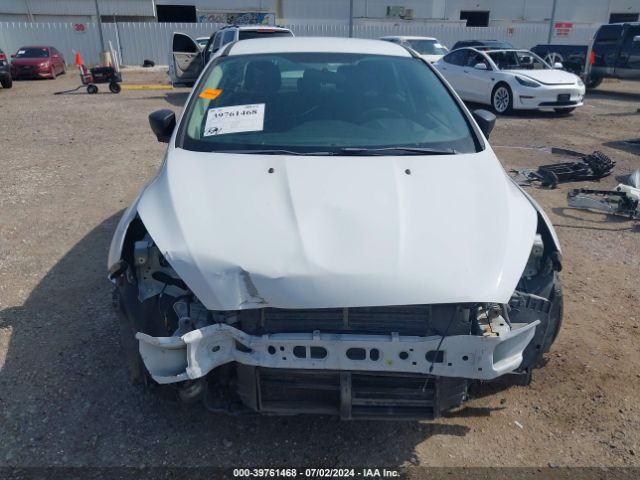 Photo 5 VIN: 1FADP3E20JL292778 - FORD FOCUS 