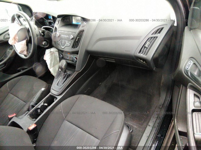 Photo 4 VIN: 1FADP3E20JL293655 - FORD FOCUS 