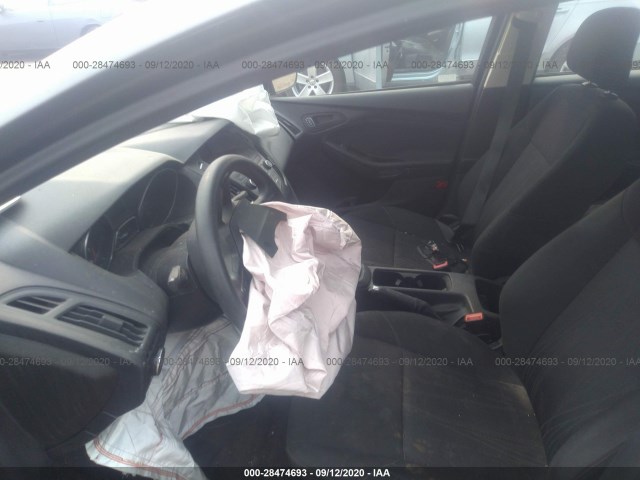 Photo 4 VIN: 1FADP3E20JL313693 - FORD FOCUS 