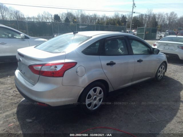 Photo 3 VIN: 1FADP3E21DL270292 - FORD FOCUS 