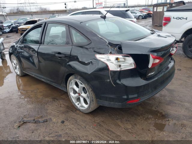 Photo 2 VIN: 1FADP3E21DL383689 - FORD FOCUS 