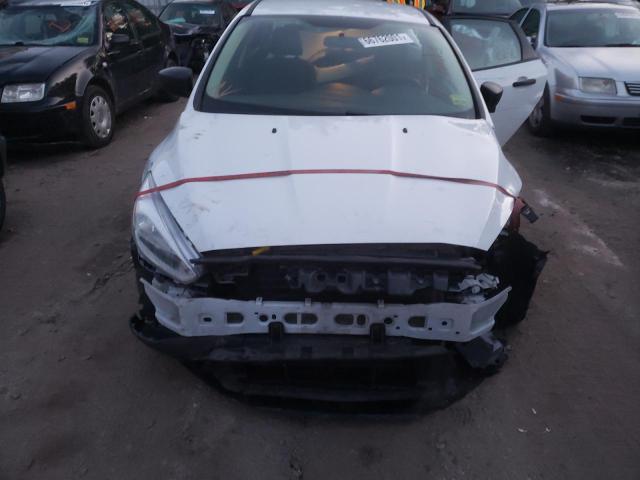 Photo 8 VIN: 1FADP3E21FL299214 - FORD FOCUS S 