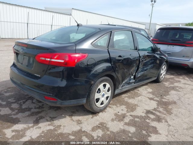 Photo 3 VIN: 1FADP3E21GL225261 - FORD FOCUS 