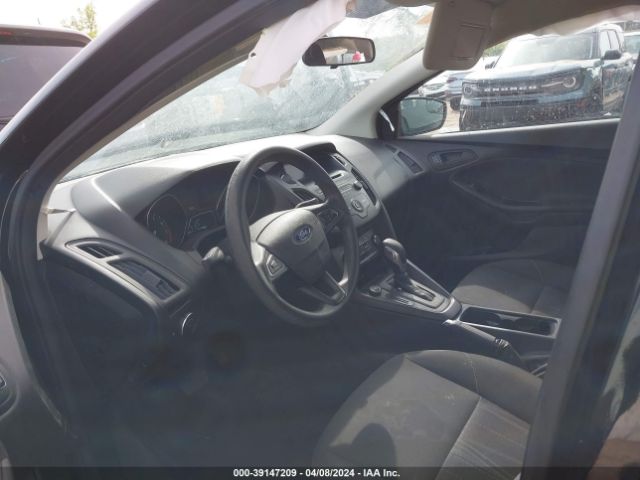 Photo 4 VIN: 1FADP3E21GL225261 - FORD FOCUS 