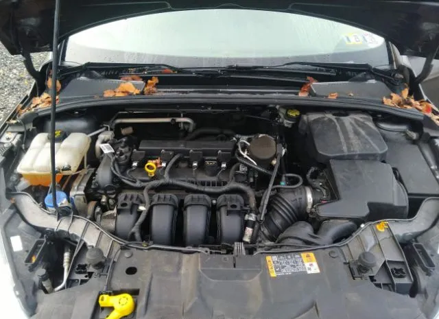 Photo 9 VIN: 1FADP3E21GL261046 - FORD FOCUS 