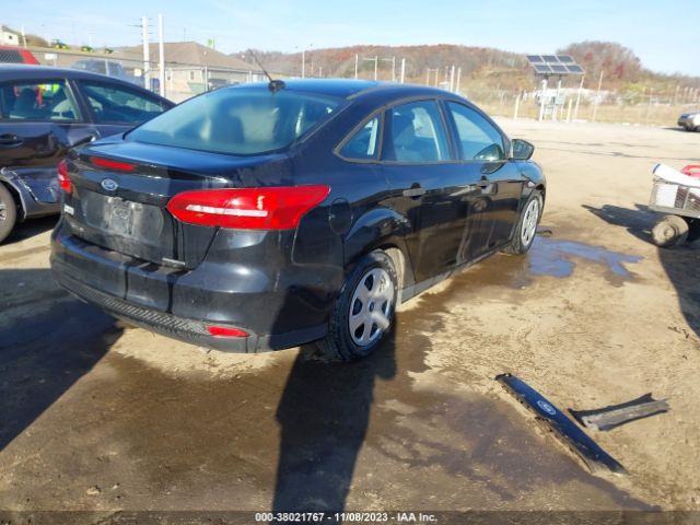 Photo 3 VIN: 1FADP3E21GL304803 - FORD FOCUS 