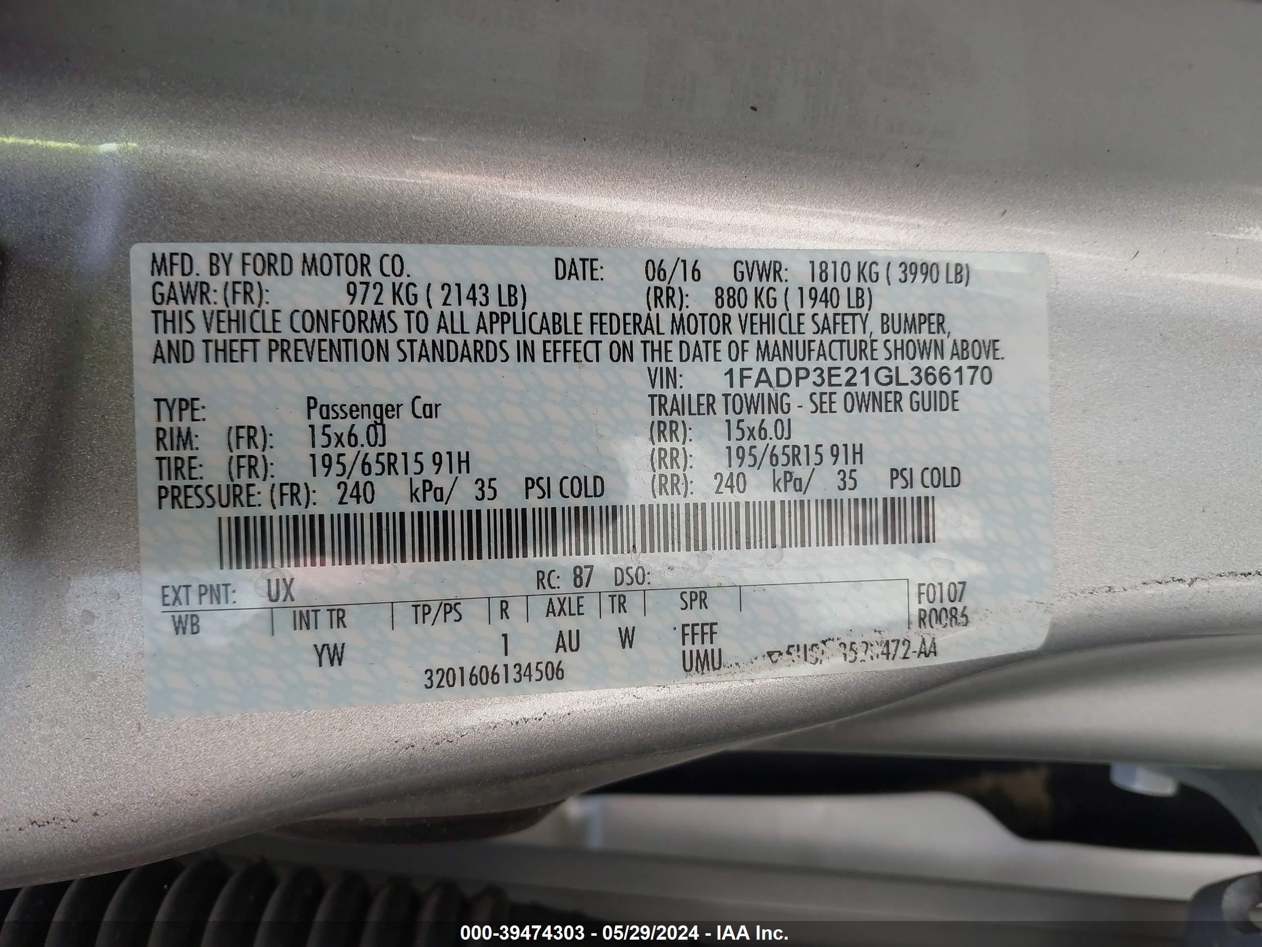 Photo 8 VIN: 1FADP3E21GL366170 - FORD FOCUS 