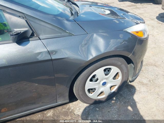 Photo 5 VIN: 1FADP3E21GL376133 - FORD FOCUS 