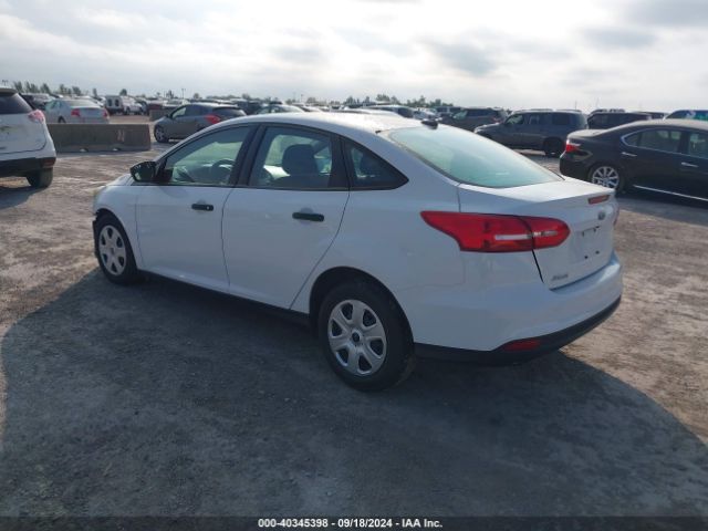 Photo 2 VIN: 1FADP3E21HL214441 - FORD FOCUS 