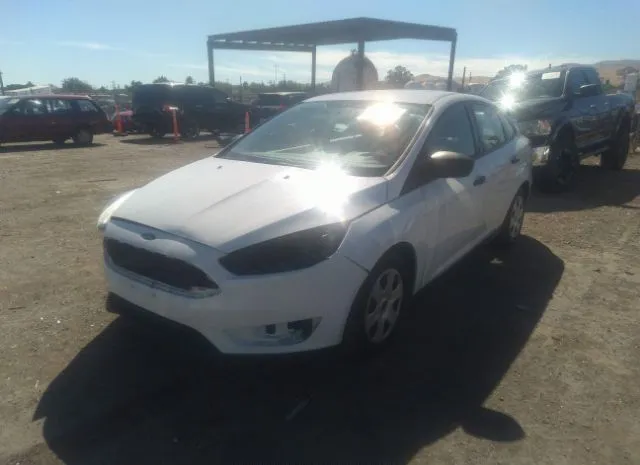 Photo 1 VIN: 1FADP3E21JL230953 - FORD FOCUS 