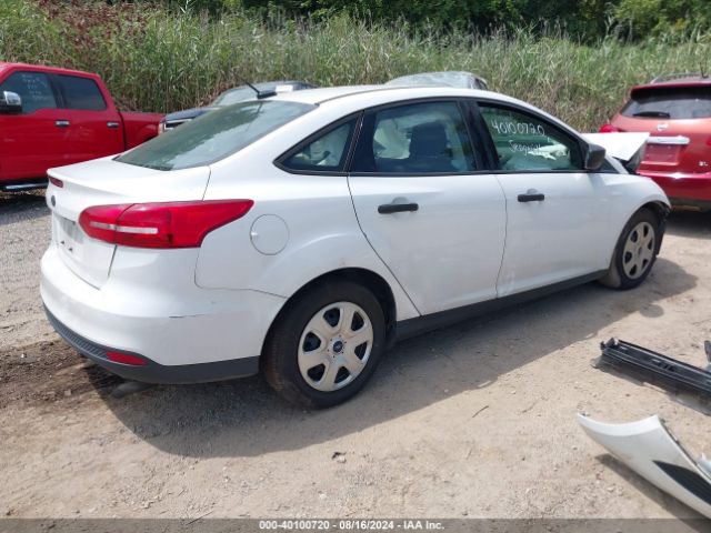 Photo 3 VIN: 1FADP3E21JL300161 - FORD FOCUS 