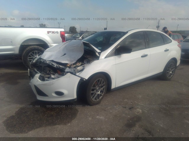 Photo 1 VIN: 1FADP3E22DL144510 - FORD FOCUS 