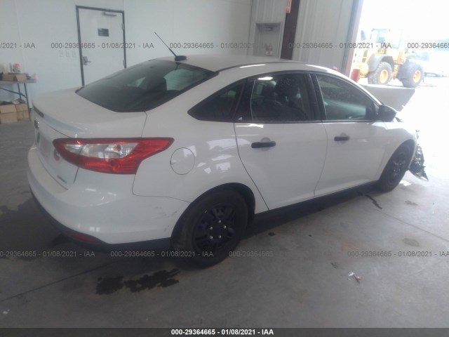 Photo 3 VIN: 1FADP3E22DL207959 - FORD FOCUS 