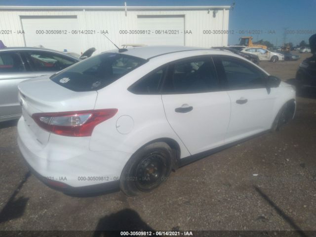 Photo 3 VIN: 1FADP3E22DL261018 - FORD FOCUS 