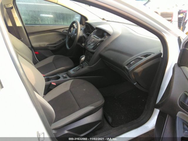 Photo 4 VIN: 1FADP3E22DL272603 - FORD FOCUS 