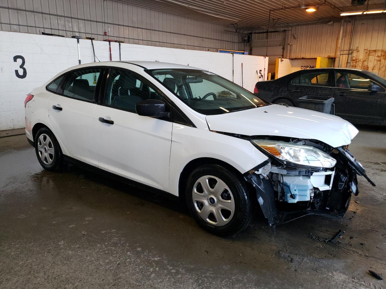 Photo 3 VIN: 1FADP3E22DL326367 - FORD FOCUS 