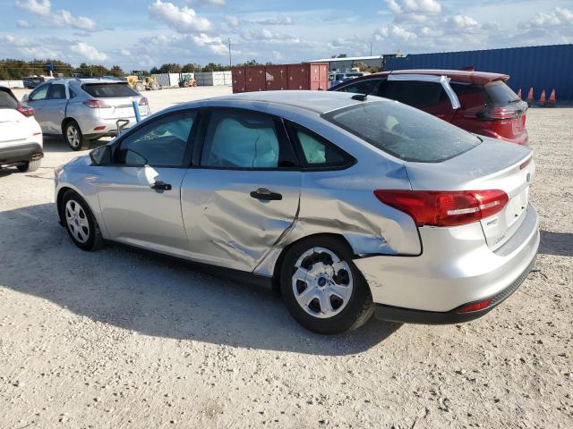 Photo 1 VIN: 1FADP3E22FL354480 - FORD FOCUS S 